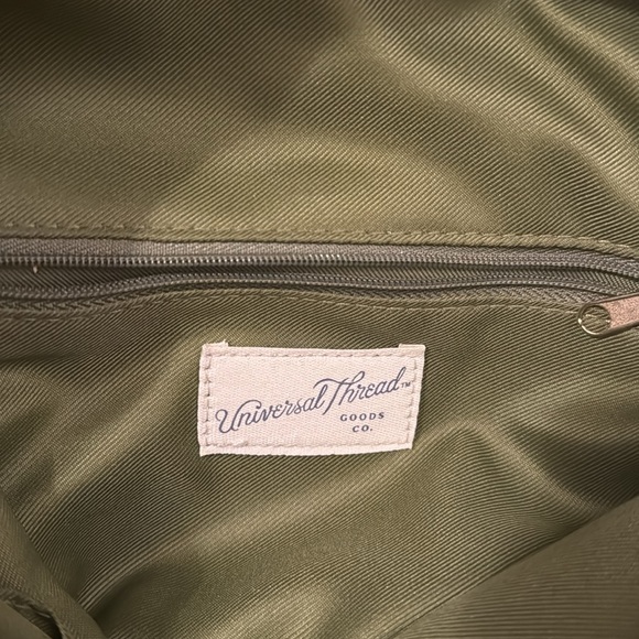 Universal Thread green backpack - Picture 9 of 9